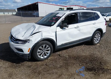 2018 Volkswagen Tiguan 2.0T Se/2.0T Sel z USA, uszkodzony, nr VIN 3VV3B7AX2JM011917